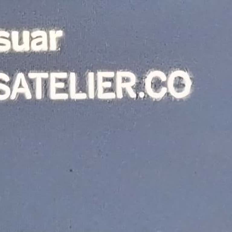 Sipariş Verildi, Ne Elbise Var Ne İletişim!