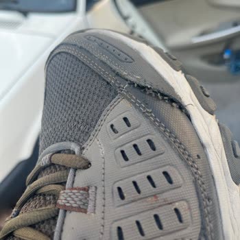 Garanti Süresi Devam Eden Ayakkabım Kısa Sürede Deforme Oldu, Çözüm Sunulmadı