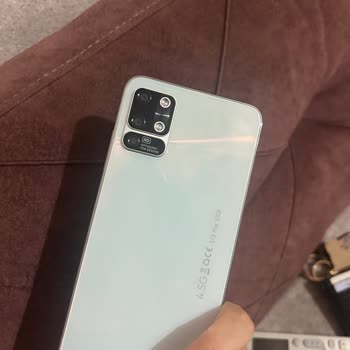 Sıfır Aldığım Telefon İlk Gün Şarjda Bozuldu Ve Reeder’dan Destek Alamadım