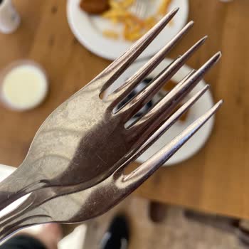 Eldar Garden Resort Hotel Balayı Tatilimizde Hizmet, Hijyen Ve Yemeklerde Büyük Eksiklikler