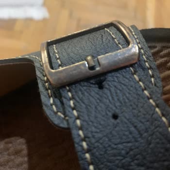 Satın Aldığım Terlik 1 Ay İçinde Yırtıldı, Ücret İadesi Talep Ediyorum