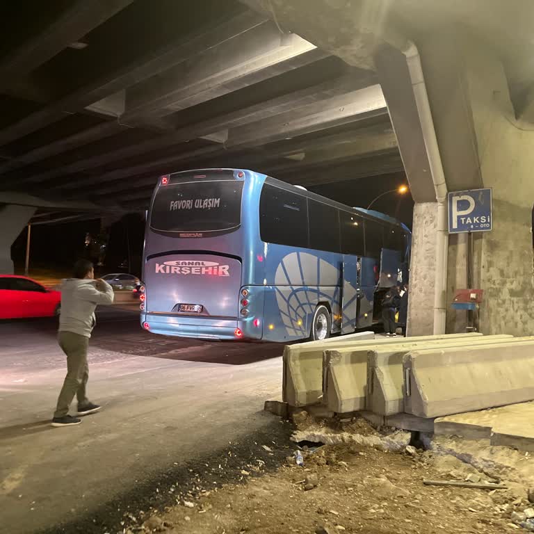 Şoförün Keyfi Duraklamaları Ve Usulsüz Yolcu Alımı Nedeniyle Mağduriyet