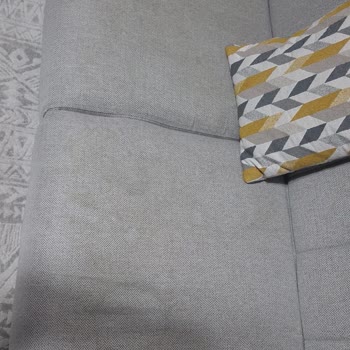 Koltuk Kumaşı Lekeleniyor, Garanti Kapsamında Çözüm Sunulmuyor