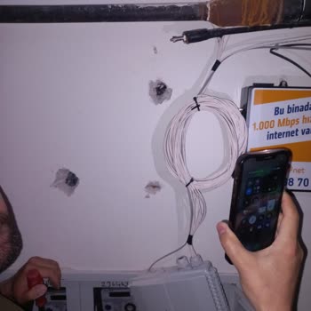Altyapı Çalışmasında Elektrik Tesisatımıza Zarar Verildi, Mağduriyetimiz Giderilmiyor