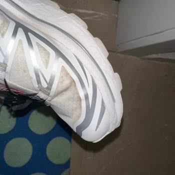 Kısa Sürede Kusur Geliştiren Ayakkabı İçin Değişim Talebimin Yanlışlıkla İade Olarak İşleme Alınması Ve Sürecin Uzaması