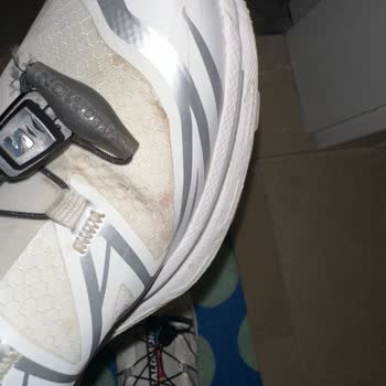 Kısa Sürede Kusur Geliştiren Ayakkabı İçin Değişim Talebimin Yanlışlıkla İade Olarak İşleme Alınması Ve Sürecin Uzaması