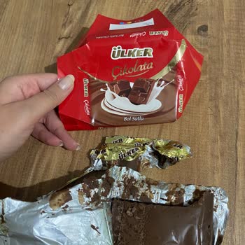 Aldığım Çikolata Eksik Ve Bozuk Çıktı!