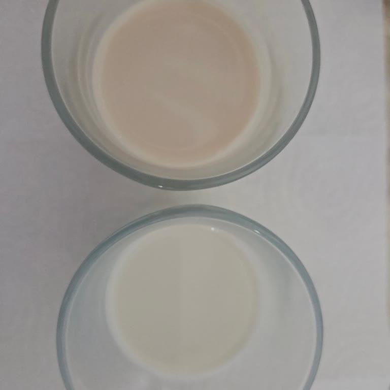 Teksüt Laktozsuz Süt Normalden Farklı Renkte Çıktı