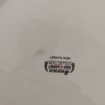 Kırık Ve Eksik Gelen Yemek Takımı, Sürekli Yanlış Parça Gönderimi Ve İade Sorunu