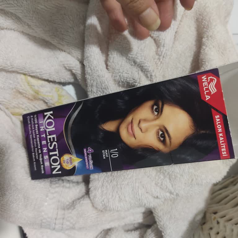 My Hair Turned Orange After Using Koleston Wella 0/1 Blue Black Dye