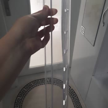 Garanti Süresi Dolmadan Buzluk Rafı Kırıldı, Ücretsiz Değişim Talebi