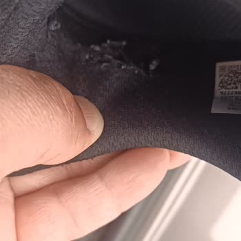 FLO'dan Aldığım Ayakkabının Astarı Kısa Sürede Yırtıldı, Mağduriyetim Giderilmedi