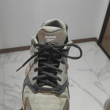 Kısa Sürede Yırtılan Ayakkabı İçin Çözüm Sunulmadı