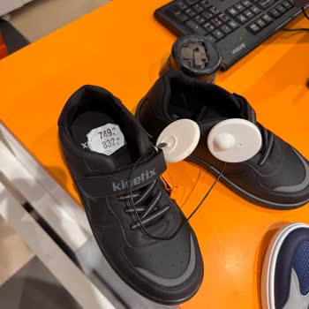 Fırsat Reyonundaki Ayakkabının Etiket Fiyatı Kasada Keyfi Zamlandı, Mağaza Yetkilisi Dönüş Yapmadı