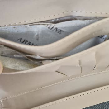 Kısa Sürede Bozulan Çanta ve Cüzdan İçin Ücret İadesi Talebi