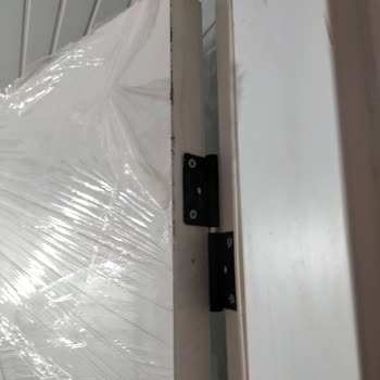 Lake Kapılarda Sürekli Sorun Ve Firmadan Hiçbir Geri Dönüş Alamadım