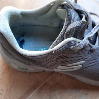 Satın Aldığım Spor Ayakkabının Kısa Sürede Bozulması Ve Çözüm Sunulmaması