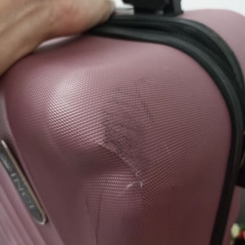 Uçuş Gecikmesi Ve Valiz Hasarı Nedeniyle Maddi Kayıp Yaşadım