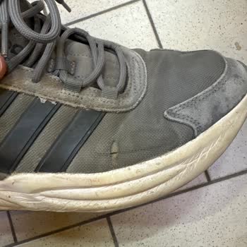 Garanti Kapsamındaki Adidas Ayakkabımın Kusurları Giderilmiyor