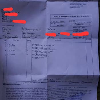 Sıfır Mercedes C200'de Far Kusurları Ve Değişim Talebi