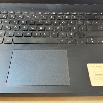 Kısa Sürede Sorun Çıkaran Asus Laptop Ve Düşen Kalite