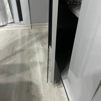 Gardırop Kapakları Ve Camlarında Sürekli Sorun, Müşteri Hizmetlerinden Yanıtsızlık