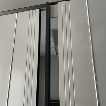 Gardırop Kapakları Ve Camlarında Sürekli Sorun, Müşteri Hizmetlerinden Yanıtsızlık