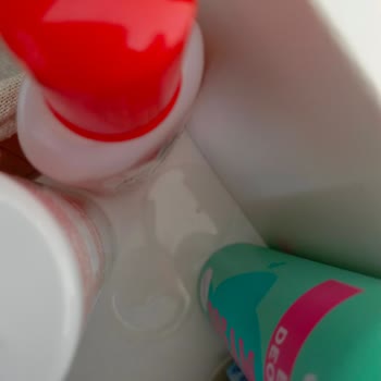 Emotion Deodorant Şişelerinde Sürekli Hava Kaçağı Ve Erken Bitme Sorunu