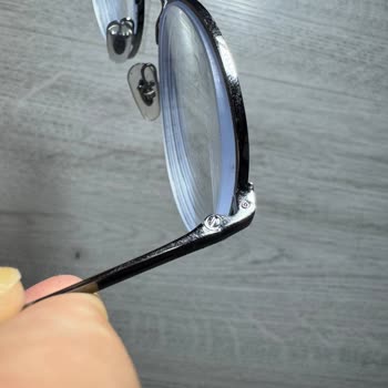 Sipariş Edilen Gözlük Camları Hatalı Ve Çerçevem Ciddi Şekilde Zarar Gördü