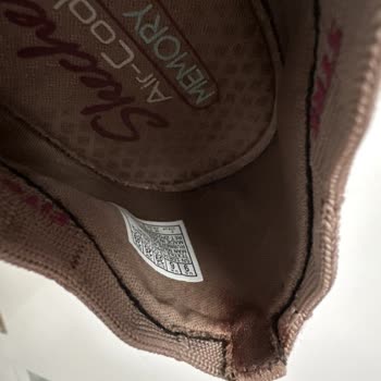 Aldığım Ayakkabı Ayağımı Yaraladı, Müşteri Hizmetlerinden Yanıt Alamıyorum