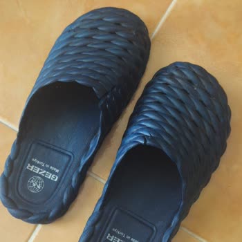 Aldığım Terlikler Kısa Sürede Yırtıldı, Daha Dayanıklı Ürün Talep Ediyorum