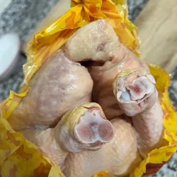 Aldığım Tavuk Ürünü Bozuk Çıktı Müşteri Hizmetleri Yanıt Vermiyor