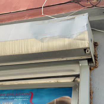 BİM Sevkiyat Araçları İş Yerime Sürekli Zarar Veriyor Çözüm Bekliyorum