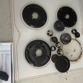 Vestel Ocak 6 Yılda Çürüdü, Servis Sorunu Çözemedi