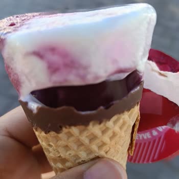 Satın Alınan Dondurmanın İçinden Hiç Dondurma Çıkmadı, Çocuklarım Üzüldü