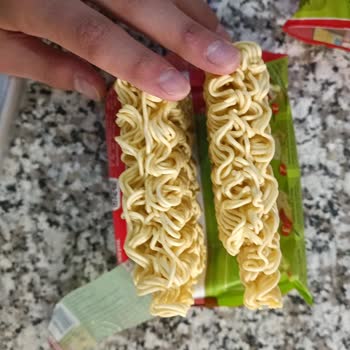 İndomie Aldığım Noodle Paketlerinde Ürün Tutarsızlığı Yaşadım