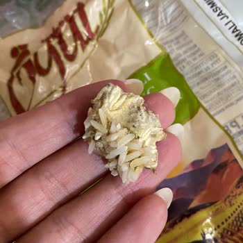 Pirinç Paketinde Küf Benzeri Parça İle Karşılaştım: Hijyen Ve Sağlık Endişesi