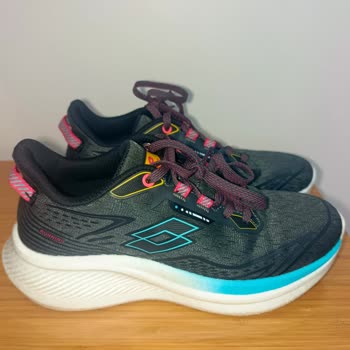 Aldığım Ayakkabı Kızımın Ayağını Yaraladı, İade Talebim Reddedildi