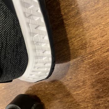 Yeni Alınan Spor Ayakkabının Tabanı Kısa Sürede Çatladı, Değişim Talebim Reddedildi