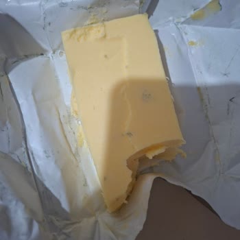 Aldığım Tereyağının İçinden Küf Çıktı Sağlığımız Tehlikede