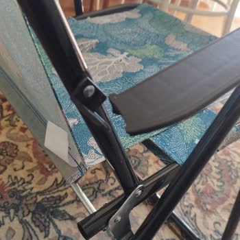 Kırık Sandalye İçin Çözüm Sunulmadı, Yaşlı Annem Mağdur Oldu