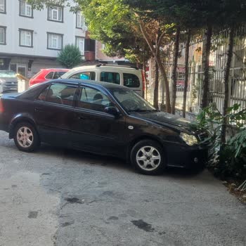 Yangın Merdiveni Çıkışında Yıllardır Süren Güvenlik Sorunu