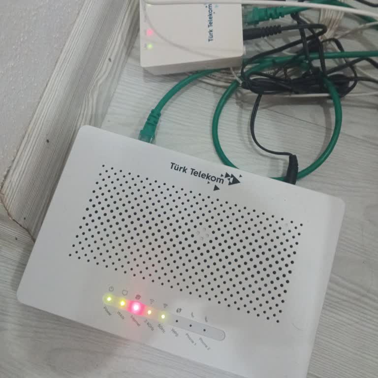 Türk Telekomda Günlerdir İnternet Ve Şebeke Tamamen Yok Müşteri Hizmetleri Çözüm Sunmuyor