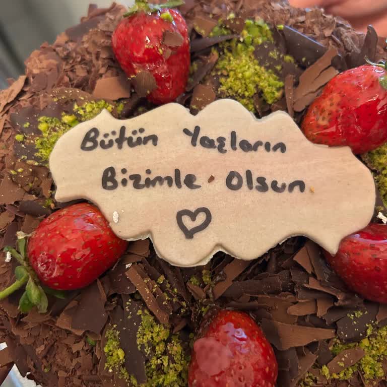 Yanlış Teslimat Saati Ve Bayat Pasta İle Hayal Kırıklığı Yaşadım