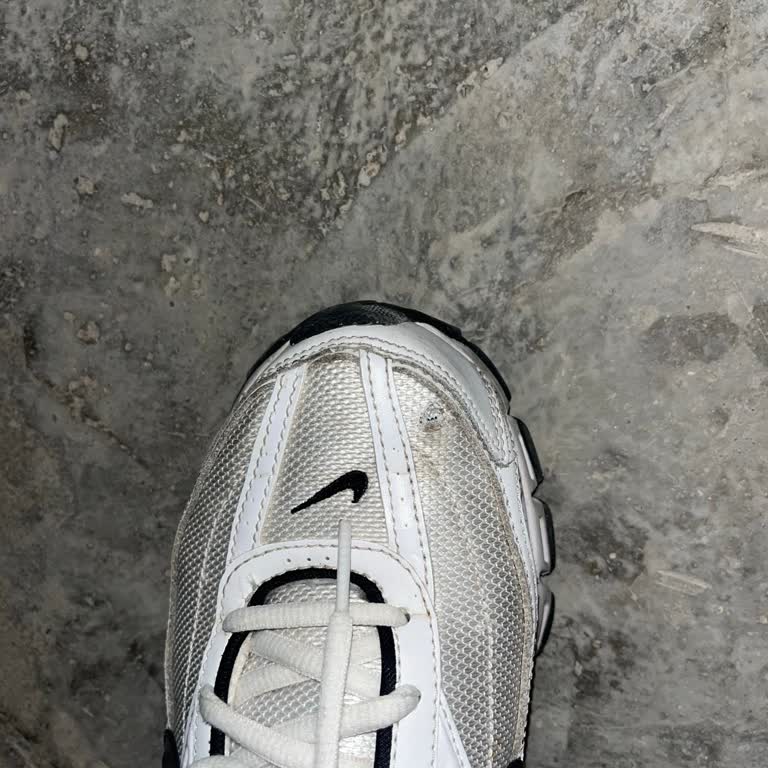 Nike Ayakkabıda Kısa Sürede Deformasyon Ve Yıpranma Sorunu