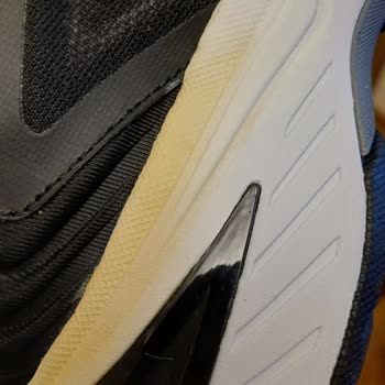 Hiç Giyilmemiş Ayakkabıda Sararma Ve Deformasyon, İade Talebine Ret