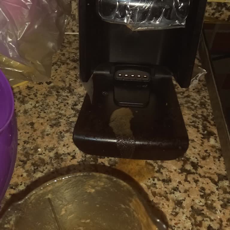 Közde Kahve Makinesinde Sürekli Taşma Sorunu Yaşıyorum
