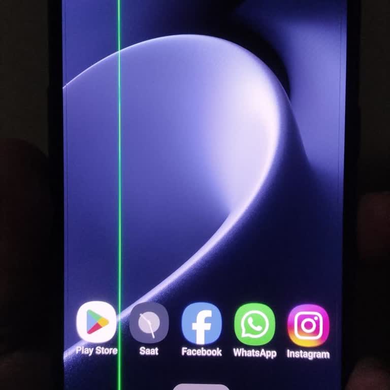 Güncelleme Sonrası Ekranda Yeşil Çizgi Sorunu Ve Mağduriyet