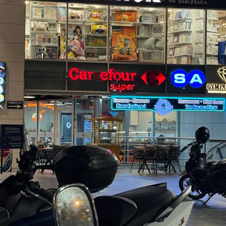 Kapanışa 15 Dakika Kala Ürün Satılmaması Ve Personel İlgisizliği Mağduriyet Yarattı