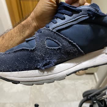 Garanti Kapsamındaki Ayakkabımın Değişimi İçin Dönüş Alamıyorum